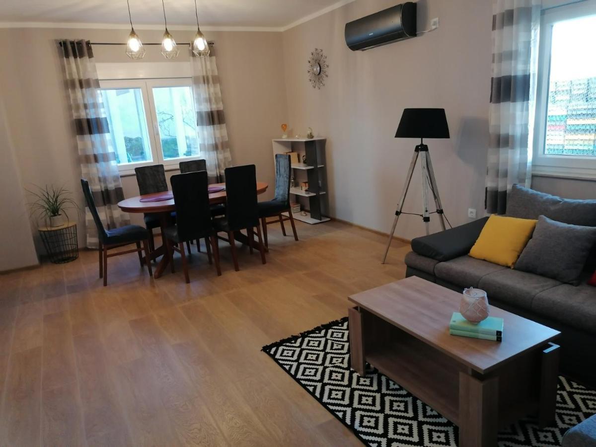 Apartman Nina カリ エクステリア 写真