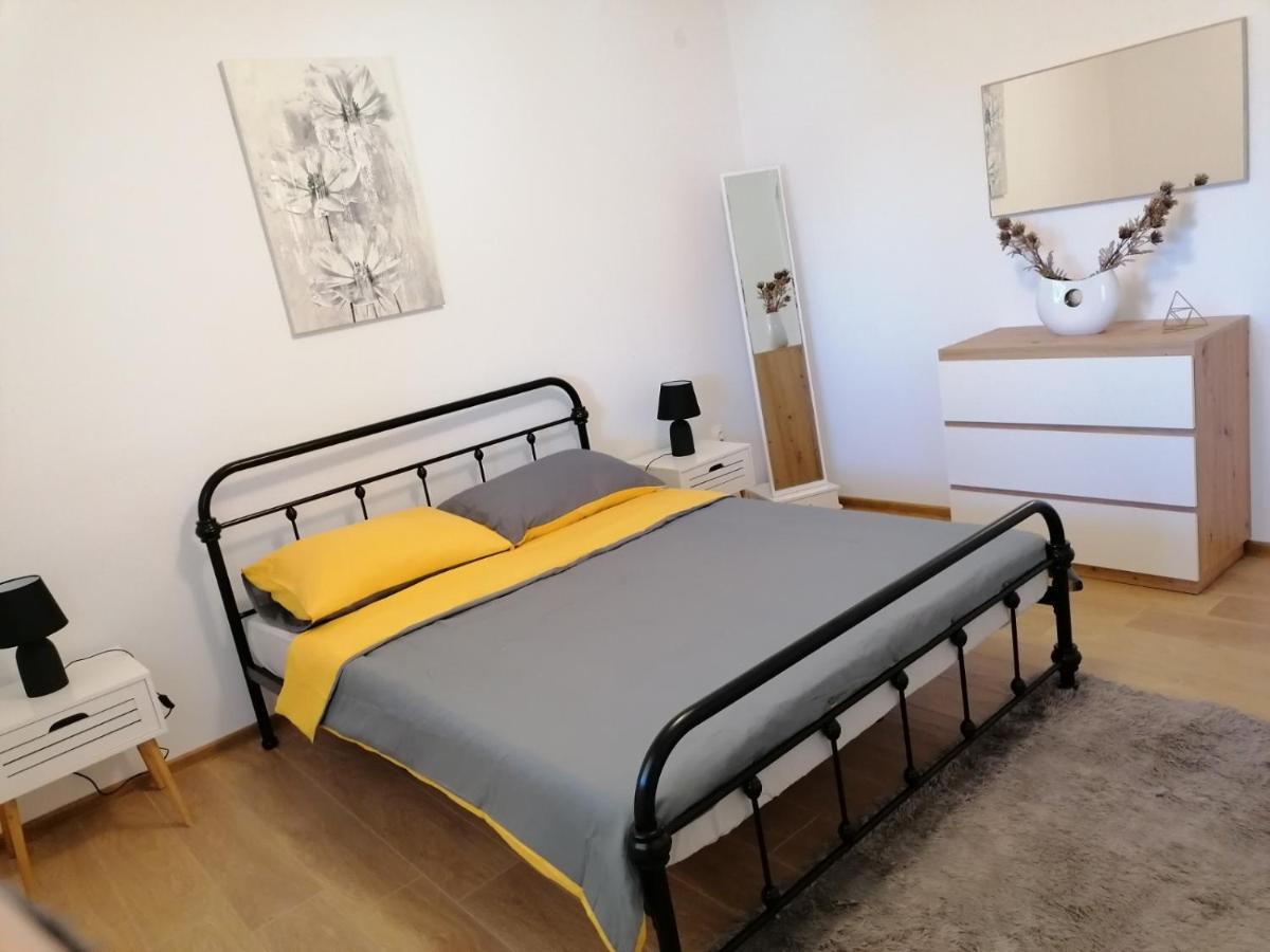 Apartman Nina カリ エクステリア 写真